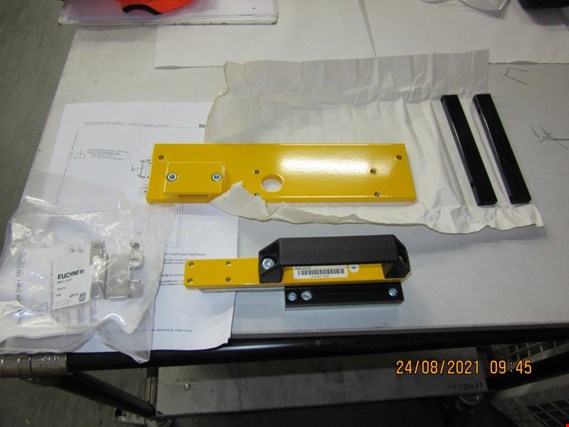 Used Euchner Latch, Safety switch and accessories for Sale (Auction Premium) | NetBid Industrial Auctions